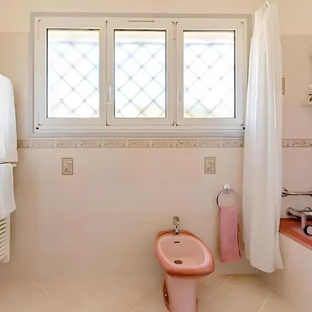 Echauguette, Et Toilette Privee Maison Partagee Avec La Proprietaire *