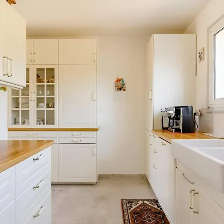 Echauguette, Et Toilette Privee Maison Partagee Avec La Proprietaire